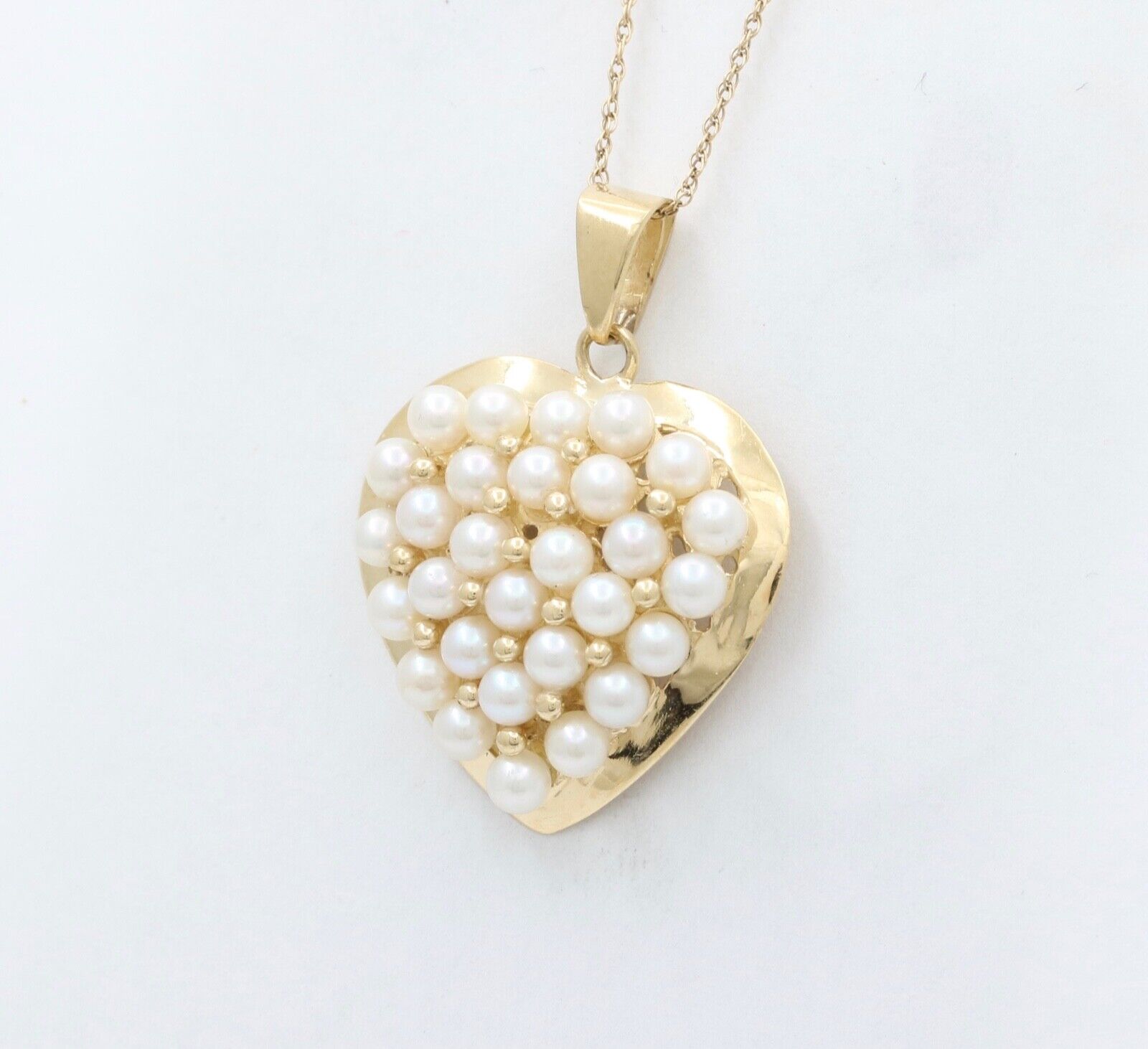 Vintage Heart 14K Yellow Gold Pearls Pendant