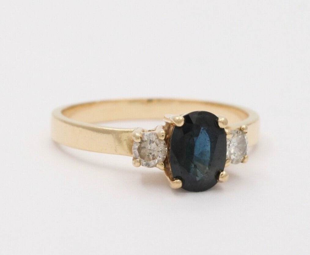 Vintage Blue Sapphire Diamonds 14K Yellow Gold Ring
