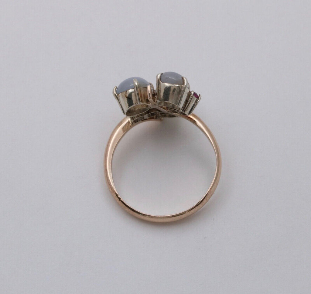 Vintage Retro 14K Star Sapphire And Ruby Bypass Ring