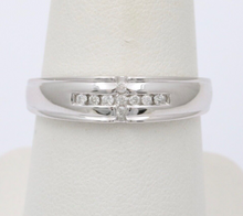 Load image into Gallery viewer, Vintage 10K Gold Diamond Ring Band, Wedding Band
