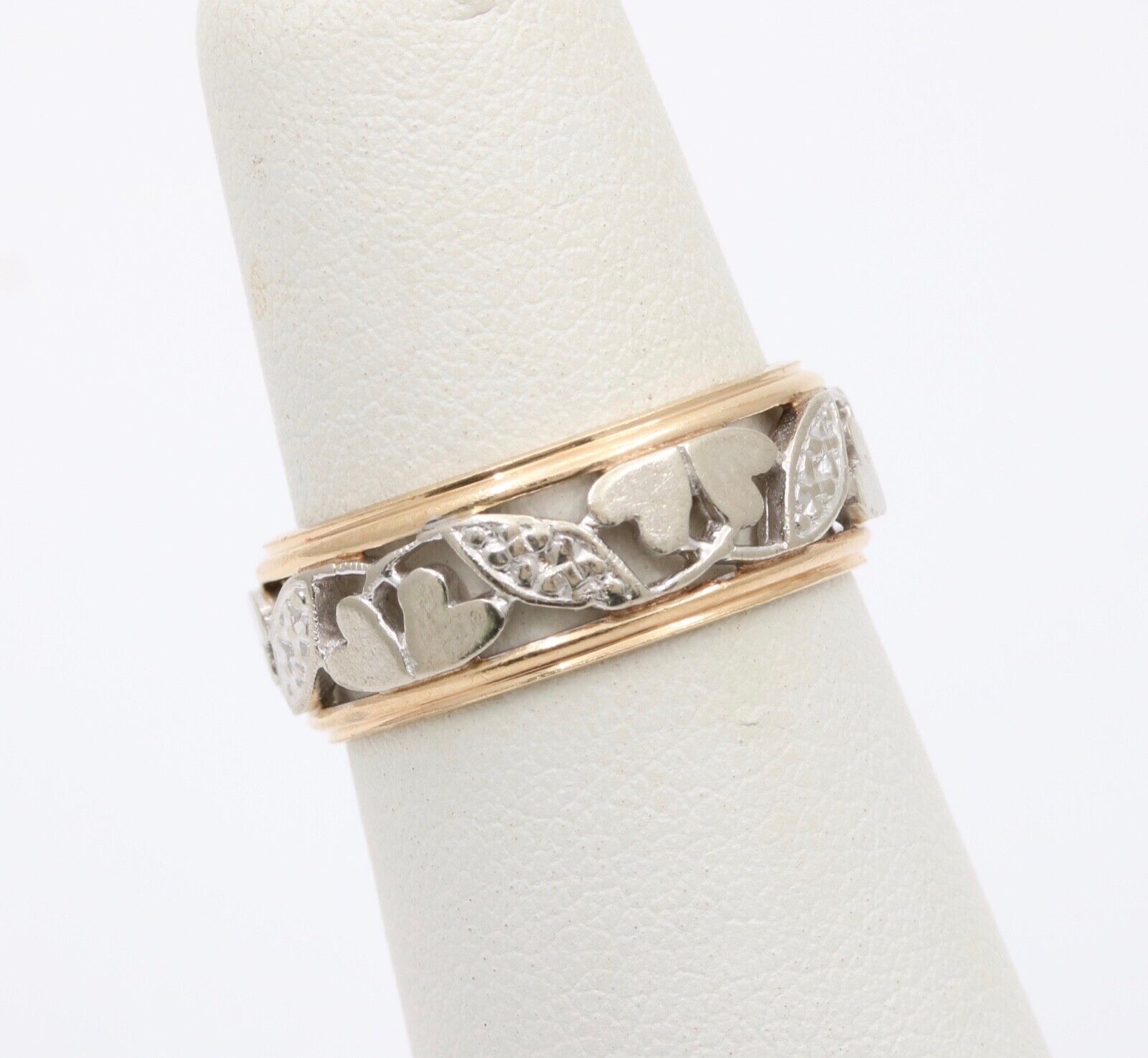 Vintage Heart and Leaves 14K White Yellow Gold Ring Band