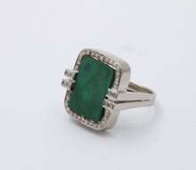 Load image into Gallery viewer, Vintage Aventurine and Diamond 14K White Gold Ring, Statement Ring 12.4 grams
