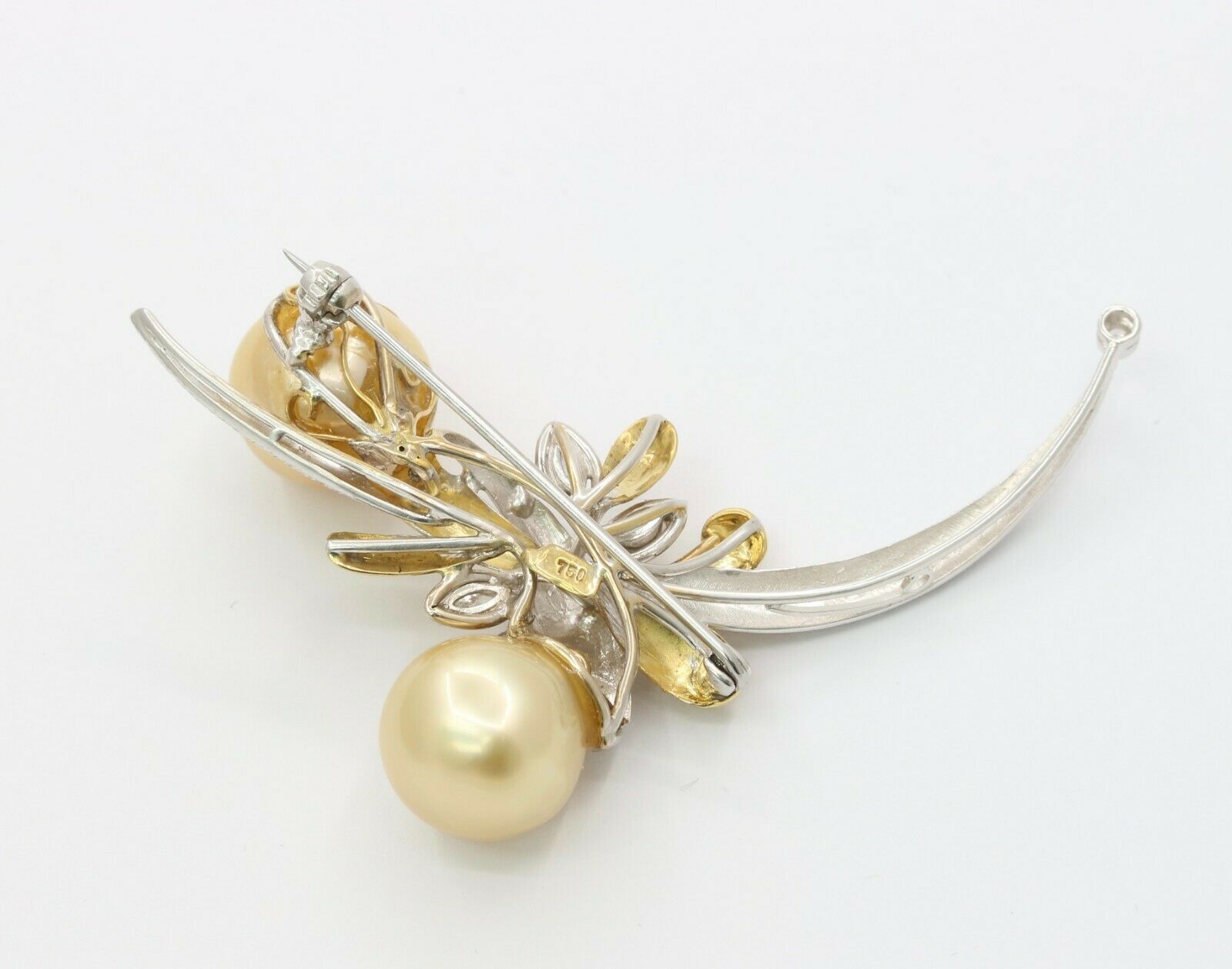 Vintage 18K White/Yellow Gold Pearl Diamond Floral Brooch