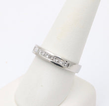 Load image into Gallery viewer, Vintage Men&#39;s Diamonds Platinum Ring Band
