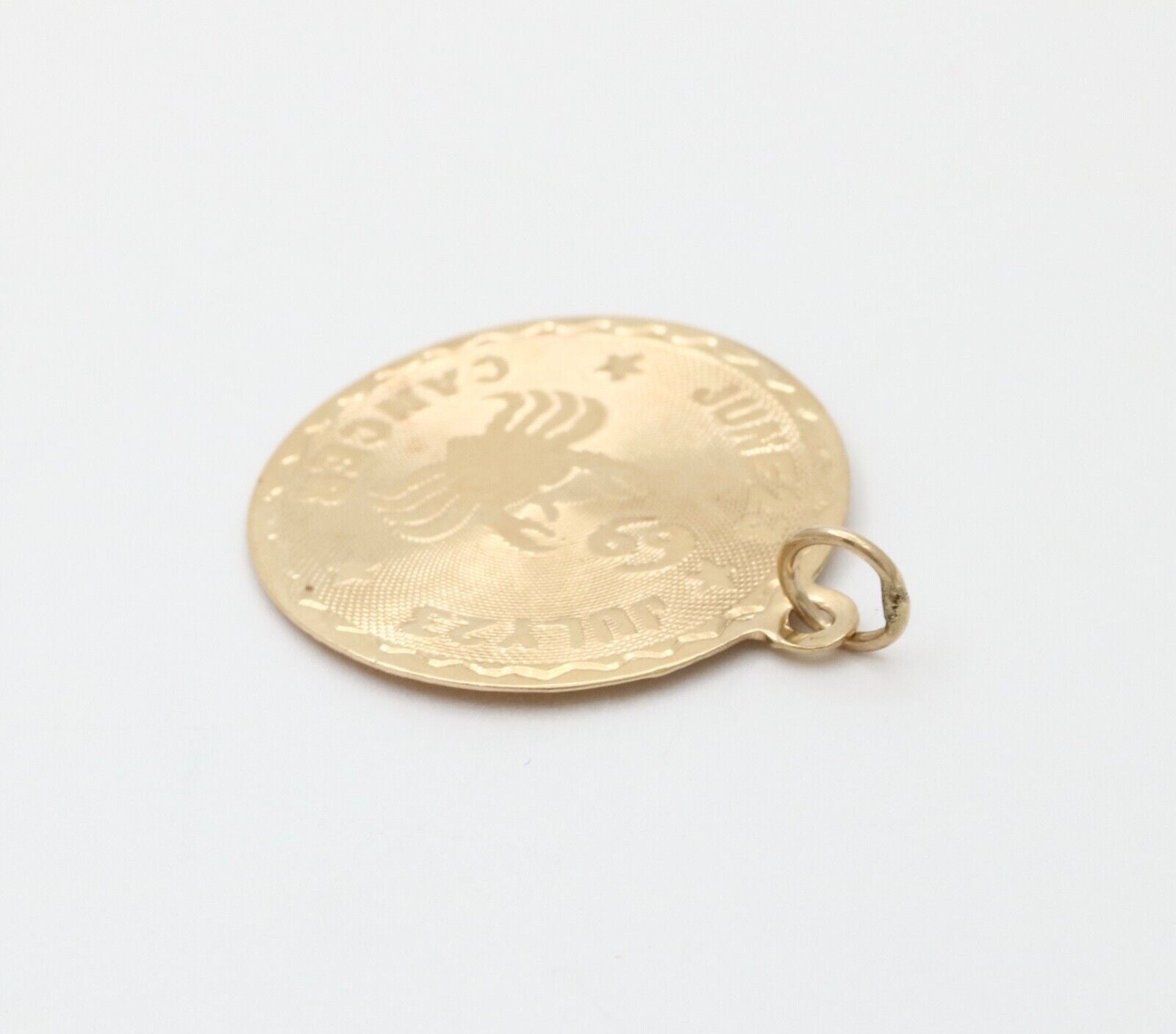 Vintage Horoscope Birth Month Cancer 14K Yellow Gold Pendant Charm