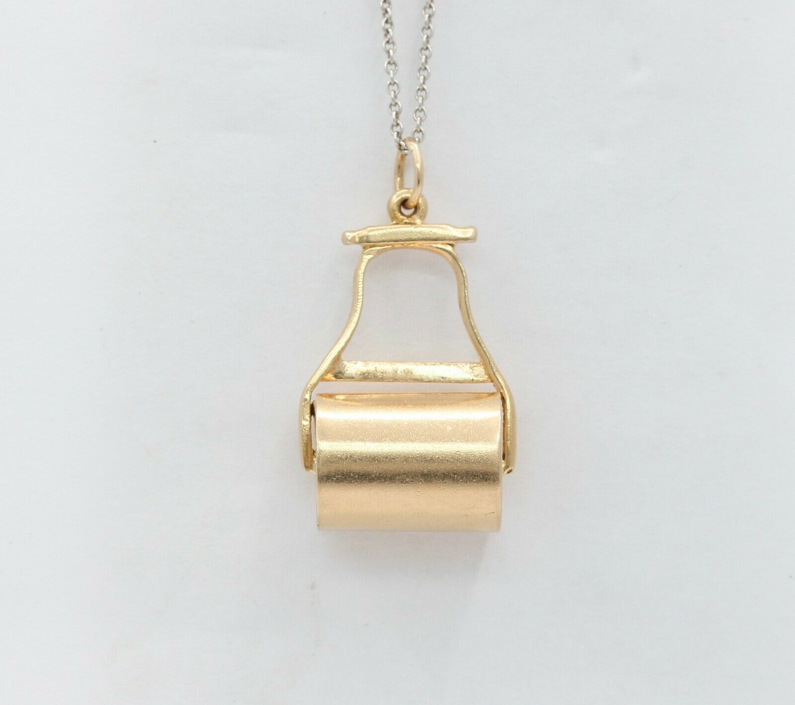 Vintage 14K Yellow Gold Contractor Garden Roller Charm