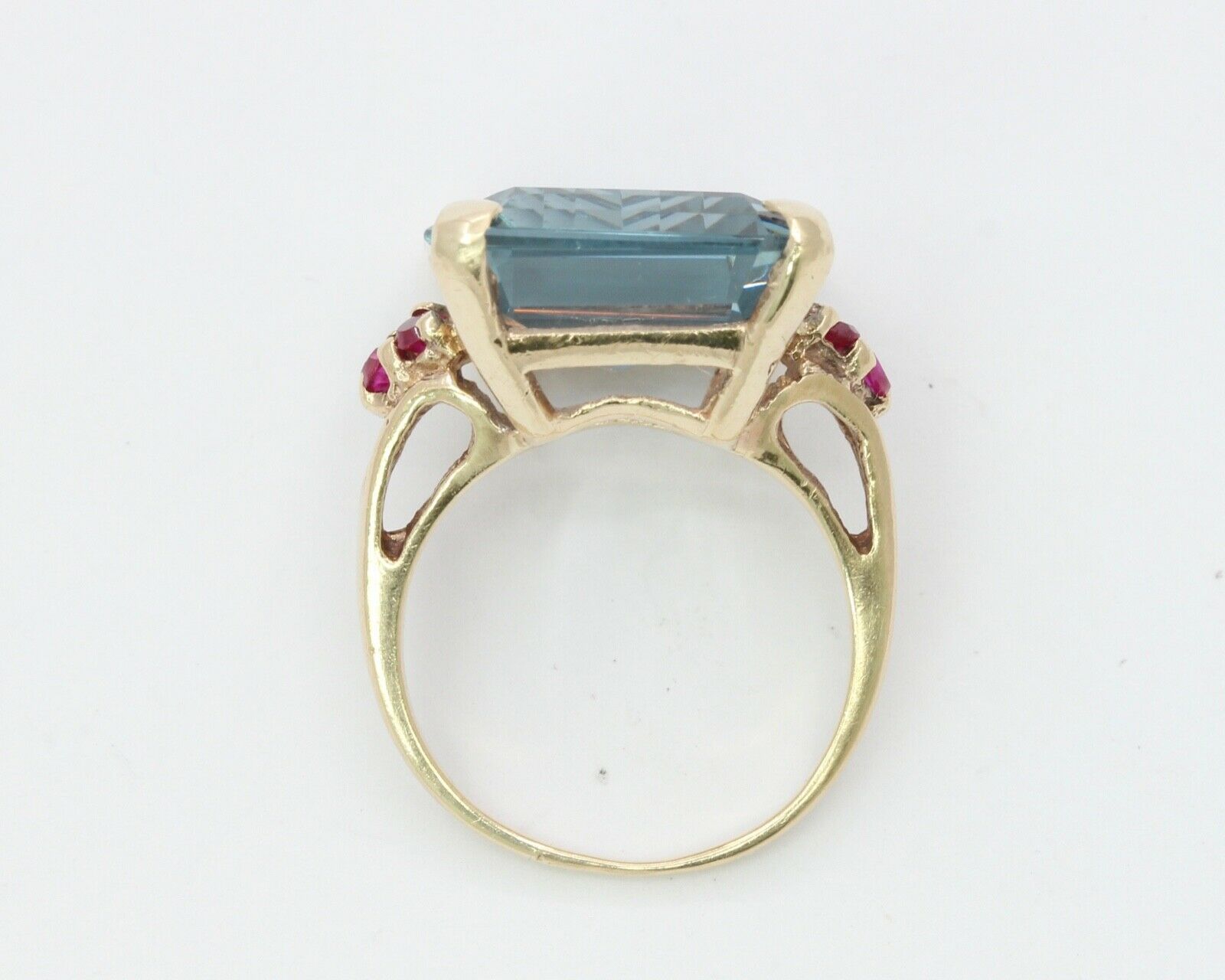 Retro 14K Rose Gold 22.60 Carat Aquamarine Ruby Ring
