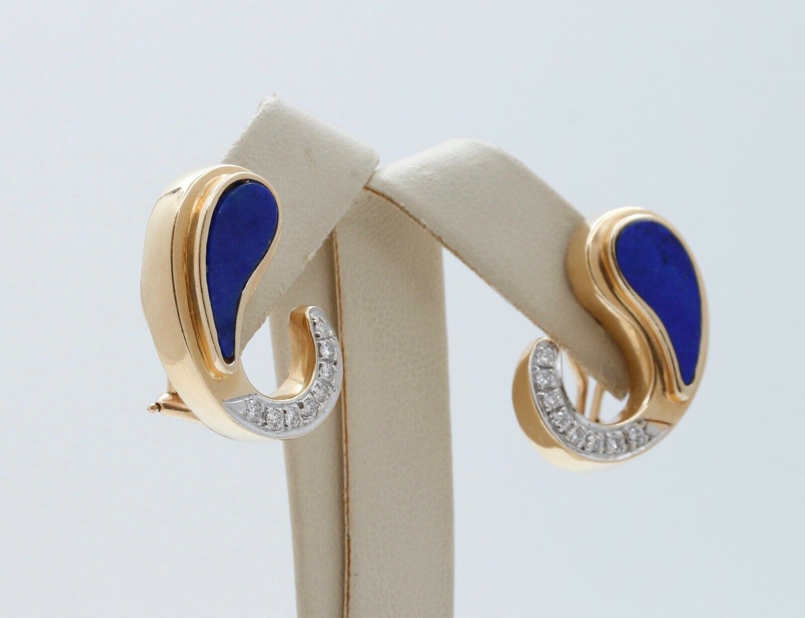 Vintage Lapis Lazuli Diamonds 14K Yellow Gold Earrings