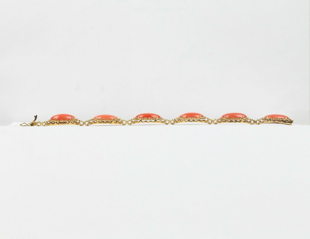 Elegant Vintage Ladies Coral 18K Yellow Gold Bracelet