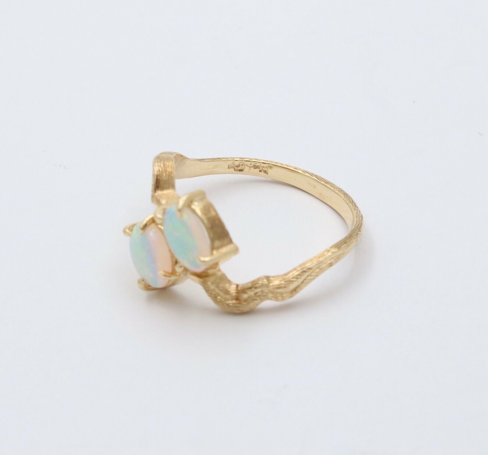 Vintage Opal Vine 14K Yellow Gold Ring