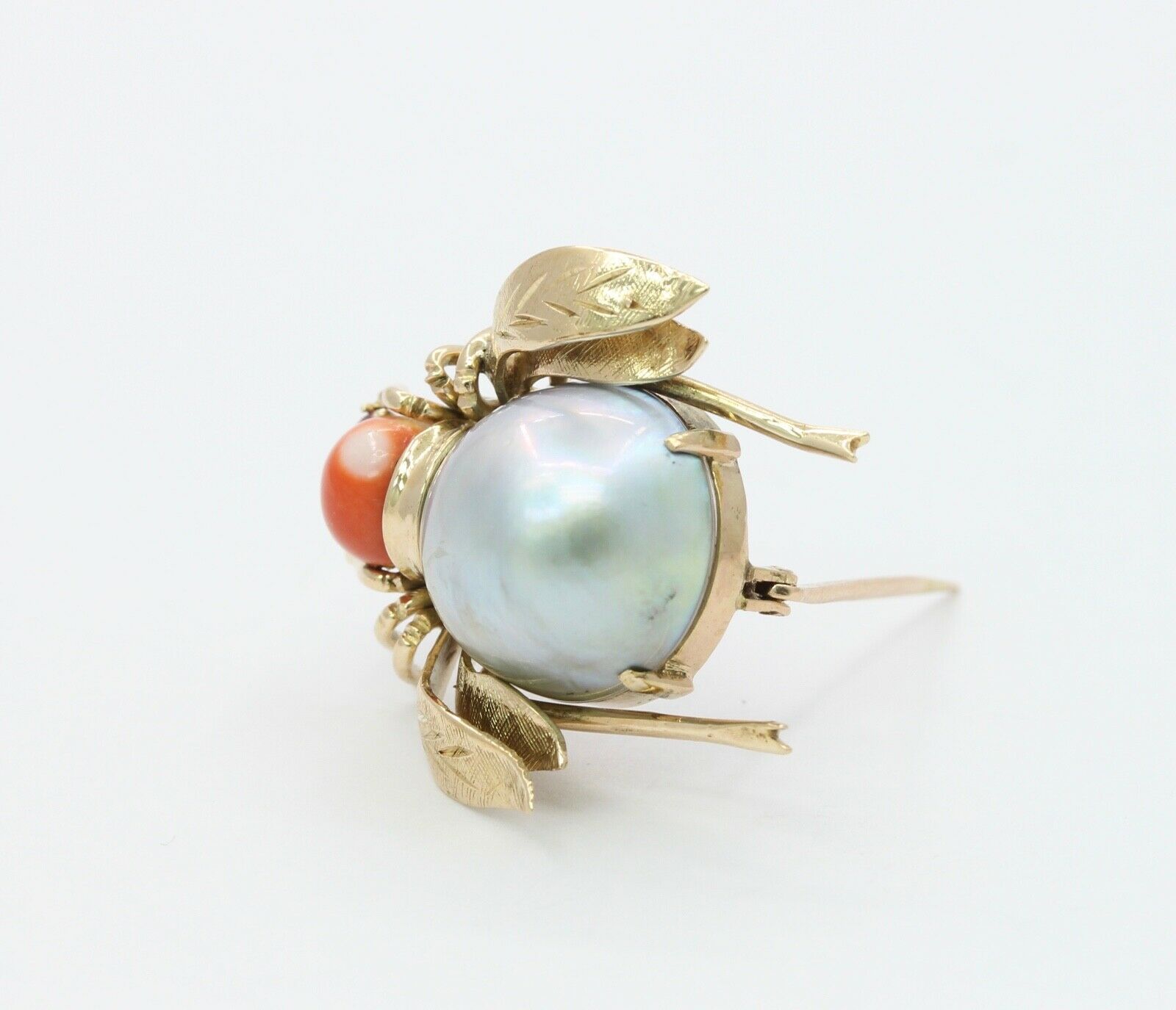 Vintage Ladybug 18K Yellow Gold Coral Made Pearl Brooch Pin