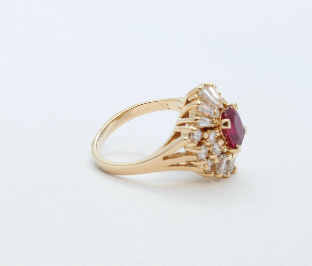 Elegant Ruby Diamonds 18K Yellow Gold Vintage Cluster Ring
