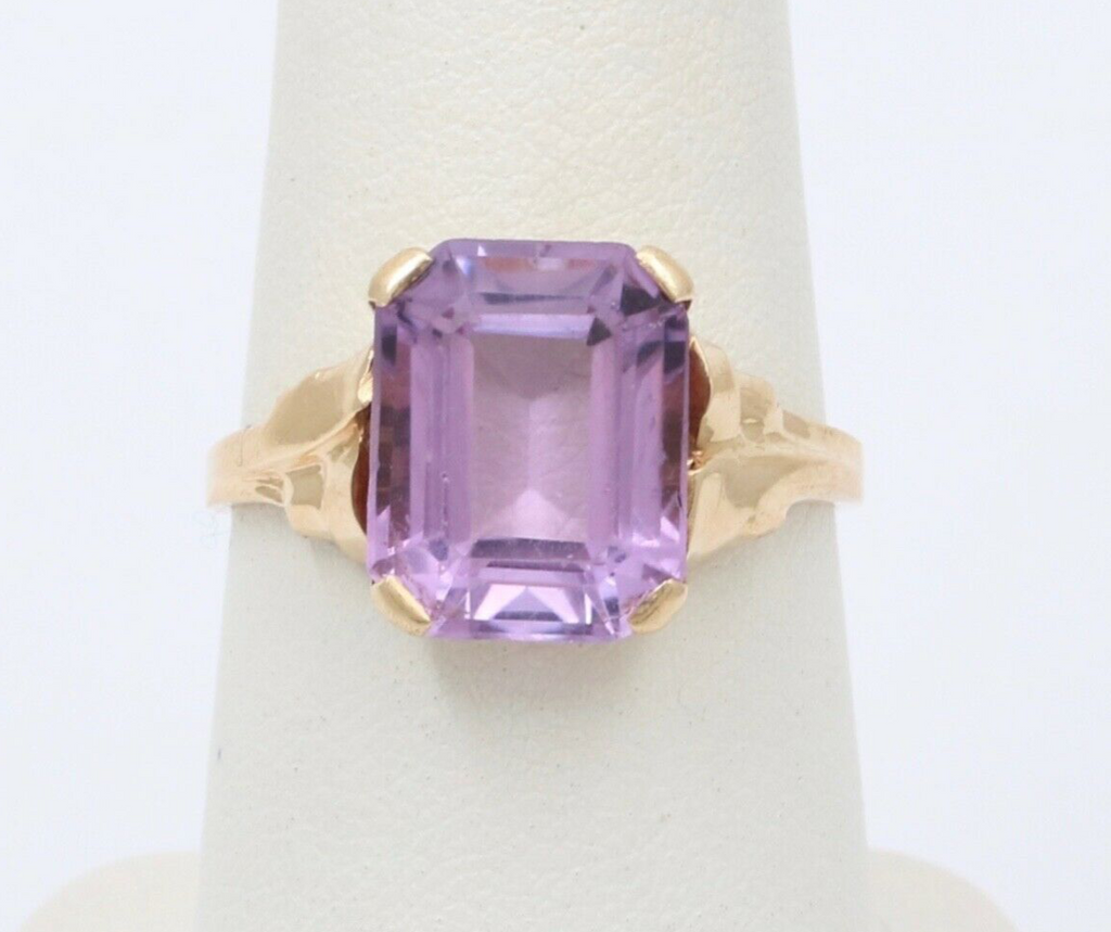 Vintage 14K Yellow Gold Amethyst Solitaire Ring , February Birthstone