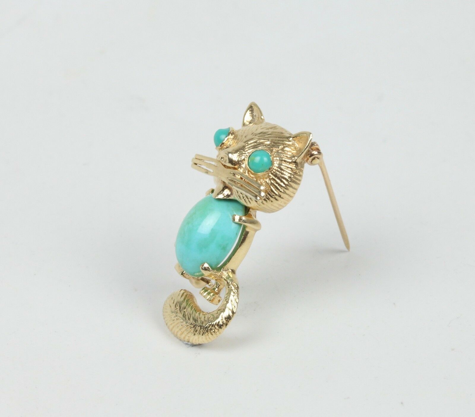Vintage Turquoise Cat Brooch 14K Yellow Gold