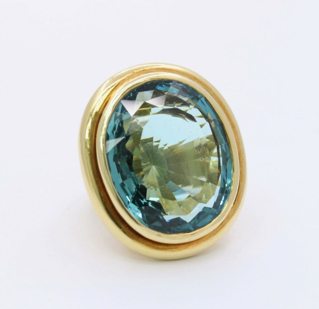 Huge Vintage Heavy 18K Yellow Gold 40+ Carat Aquamarine Ring