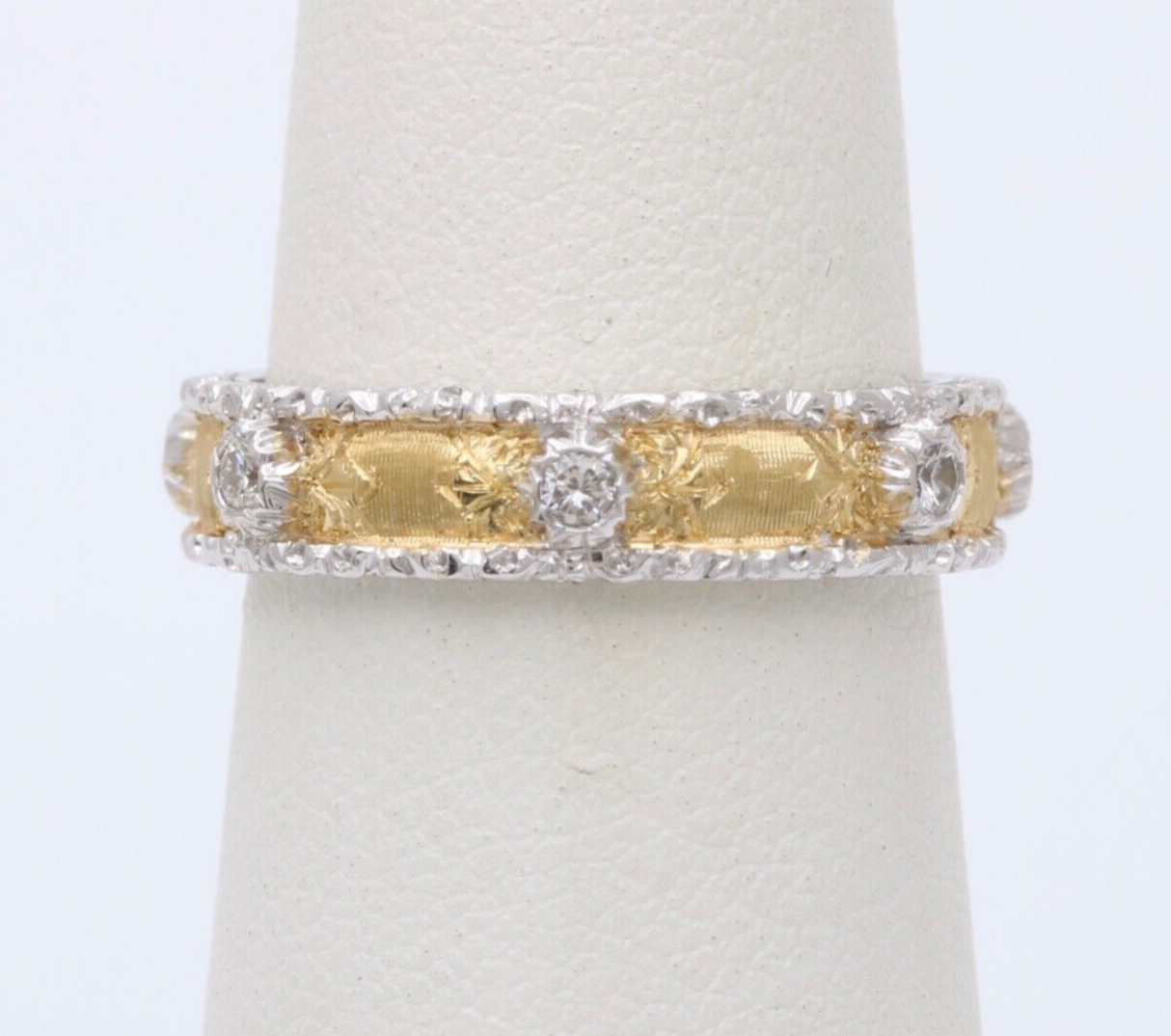 Vintage 18K Gold Mario Buccellati Diamond Ring Band.