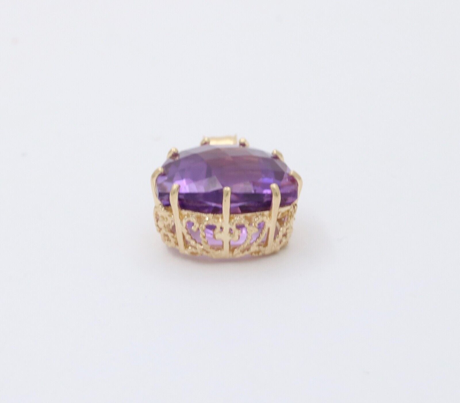 Vintage Triangle Checkerboard Cut Amethyst 14K Yellow Gold Pendant