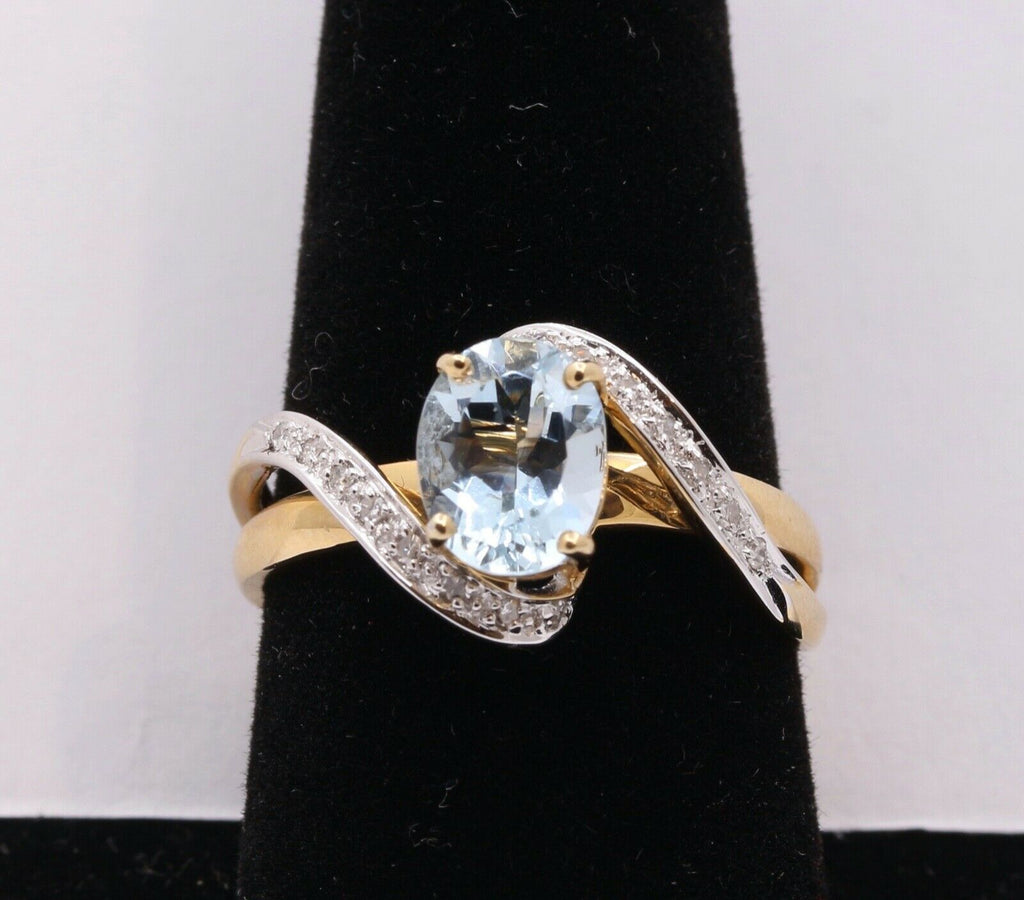 Vintage Ladies Natural Aquamarine Diamonds 14K Yellow White Gold Ring
