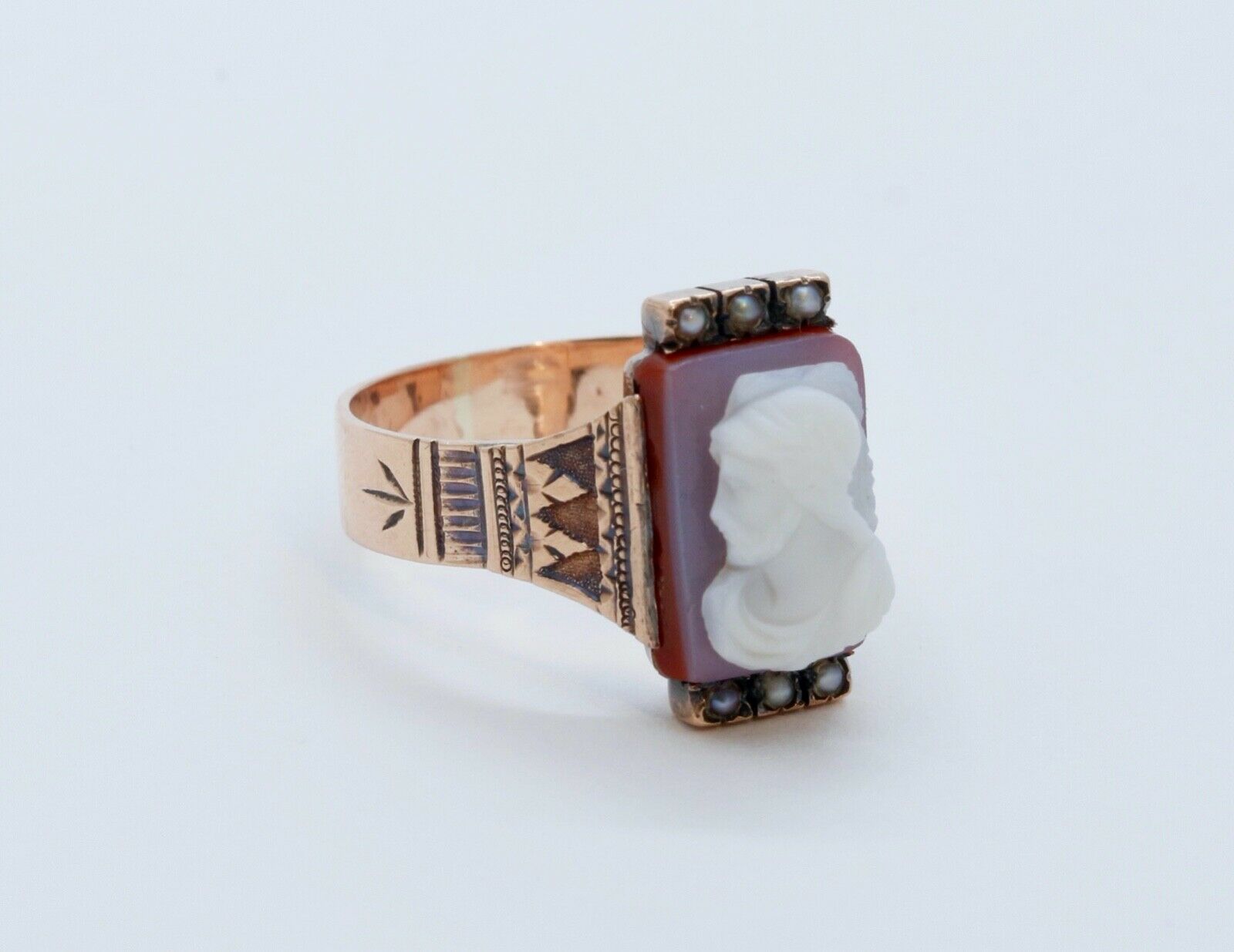 Victorian Ladies Carved Agate Cameo Seed Pearls 14K Rose Gold Ring