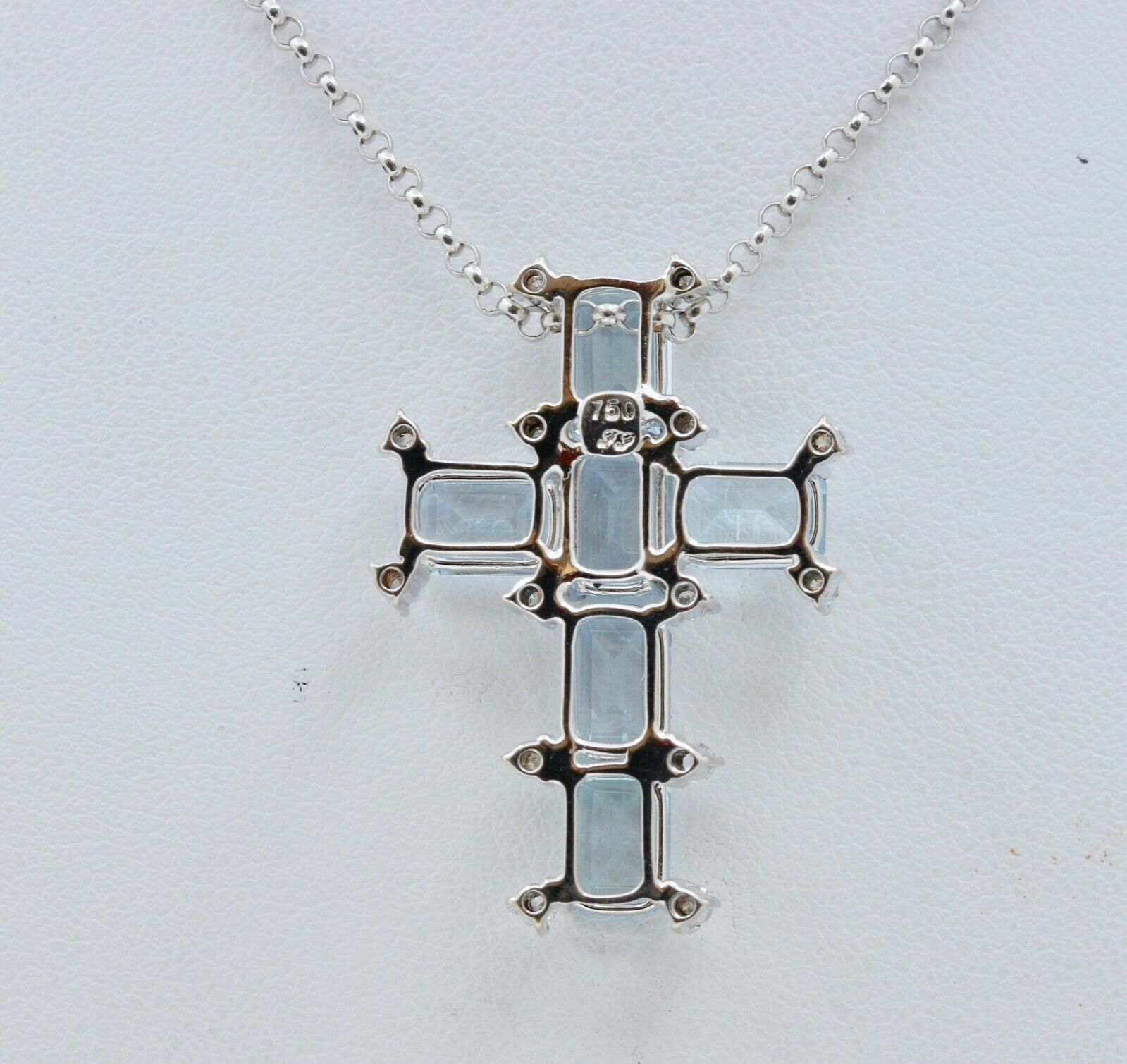 Vintage Ladies Aquamarine Diamonds 18K White Gold Cross and Chain