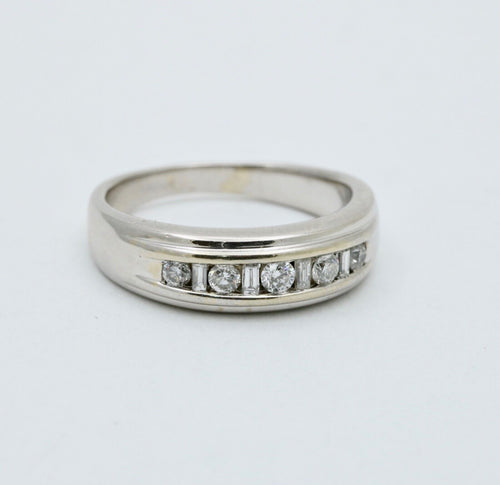 Vintage Round Baguette Cut Diamond 14K White Gold Ring