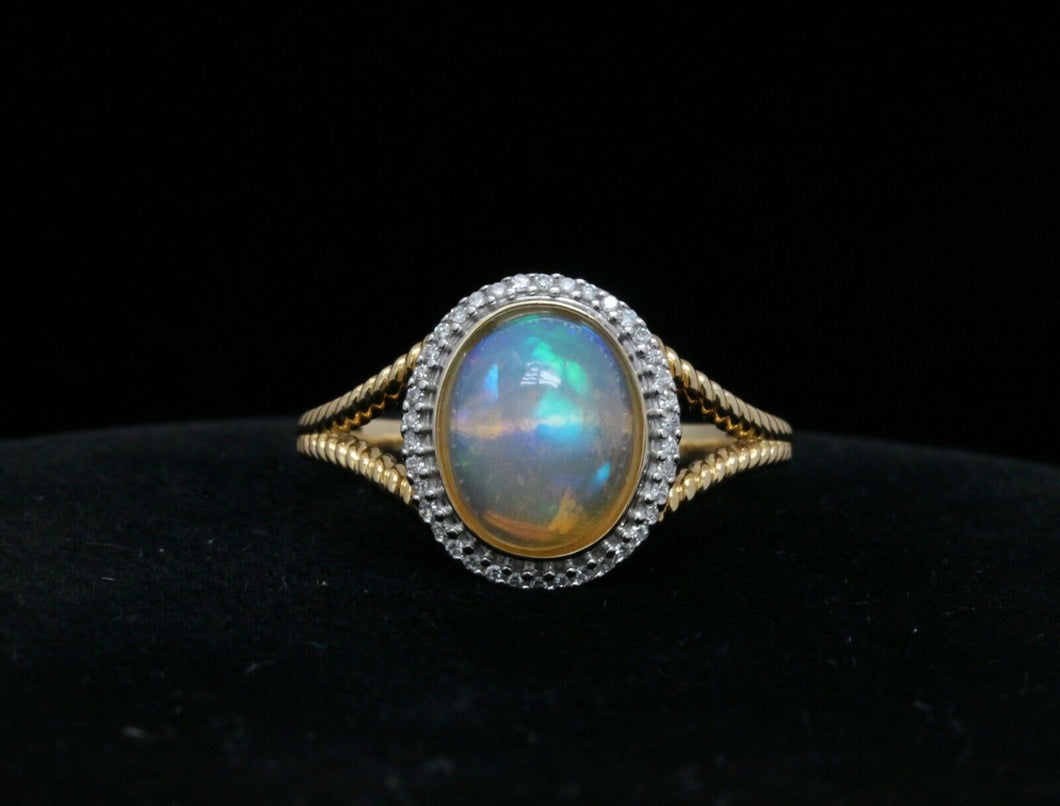 Vintage 14K Yellow Gold Opal and Diamond Ring