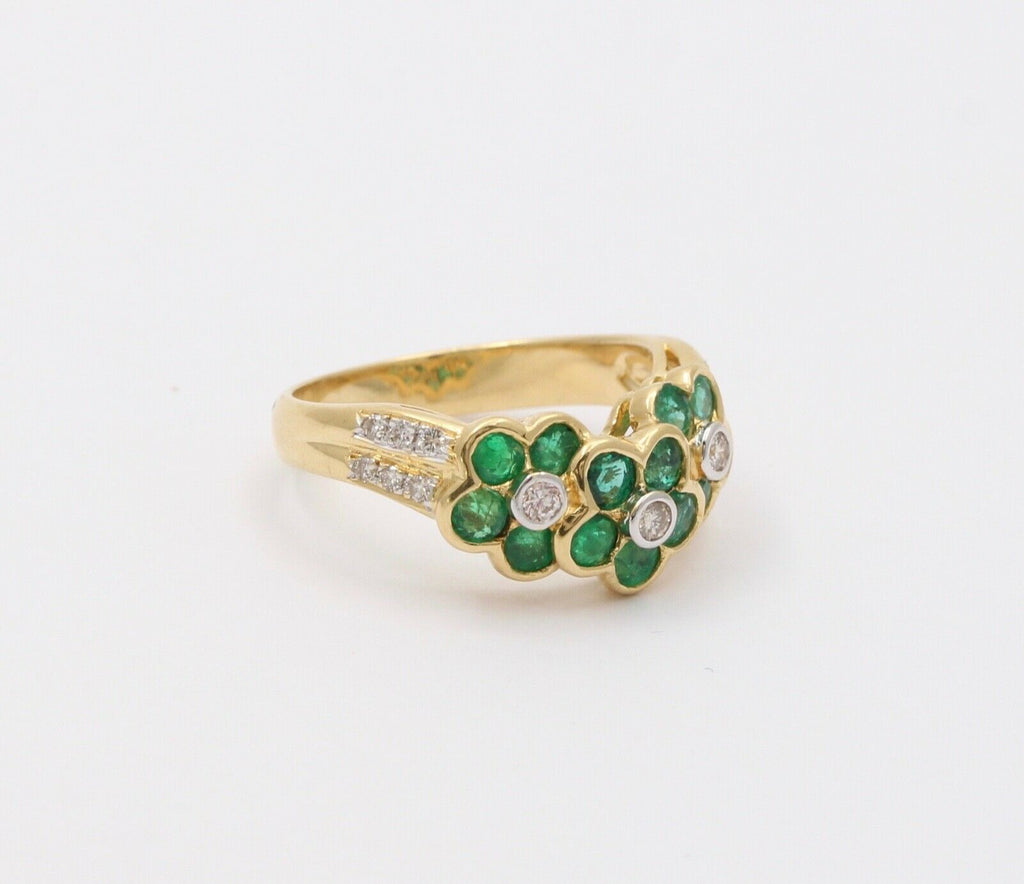 Vintage Flowers Emeralds Diamonds 18K Yellow Gold Ring
