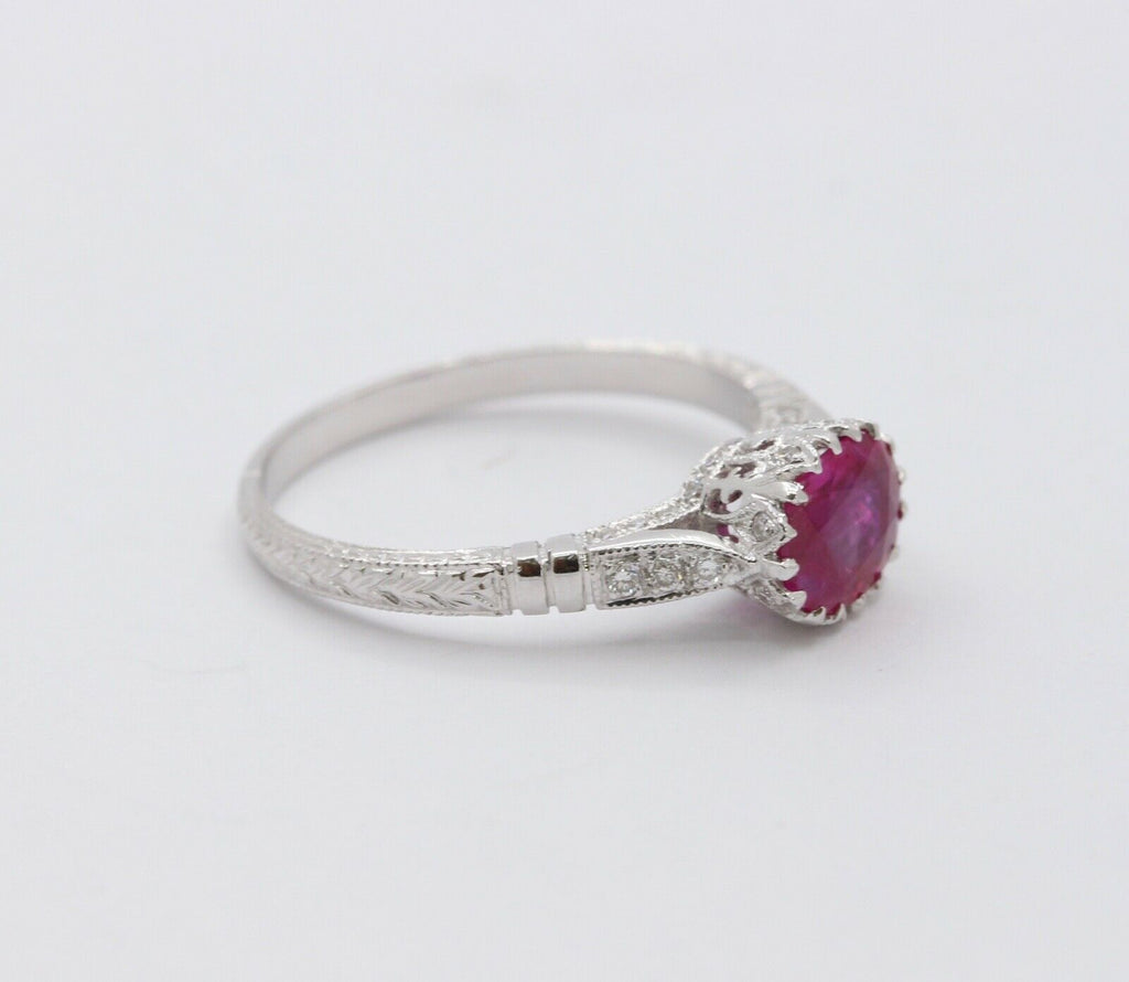 Beautiful Burmese Ruby Diamonds Ring