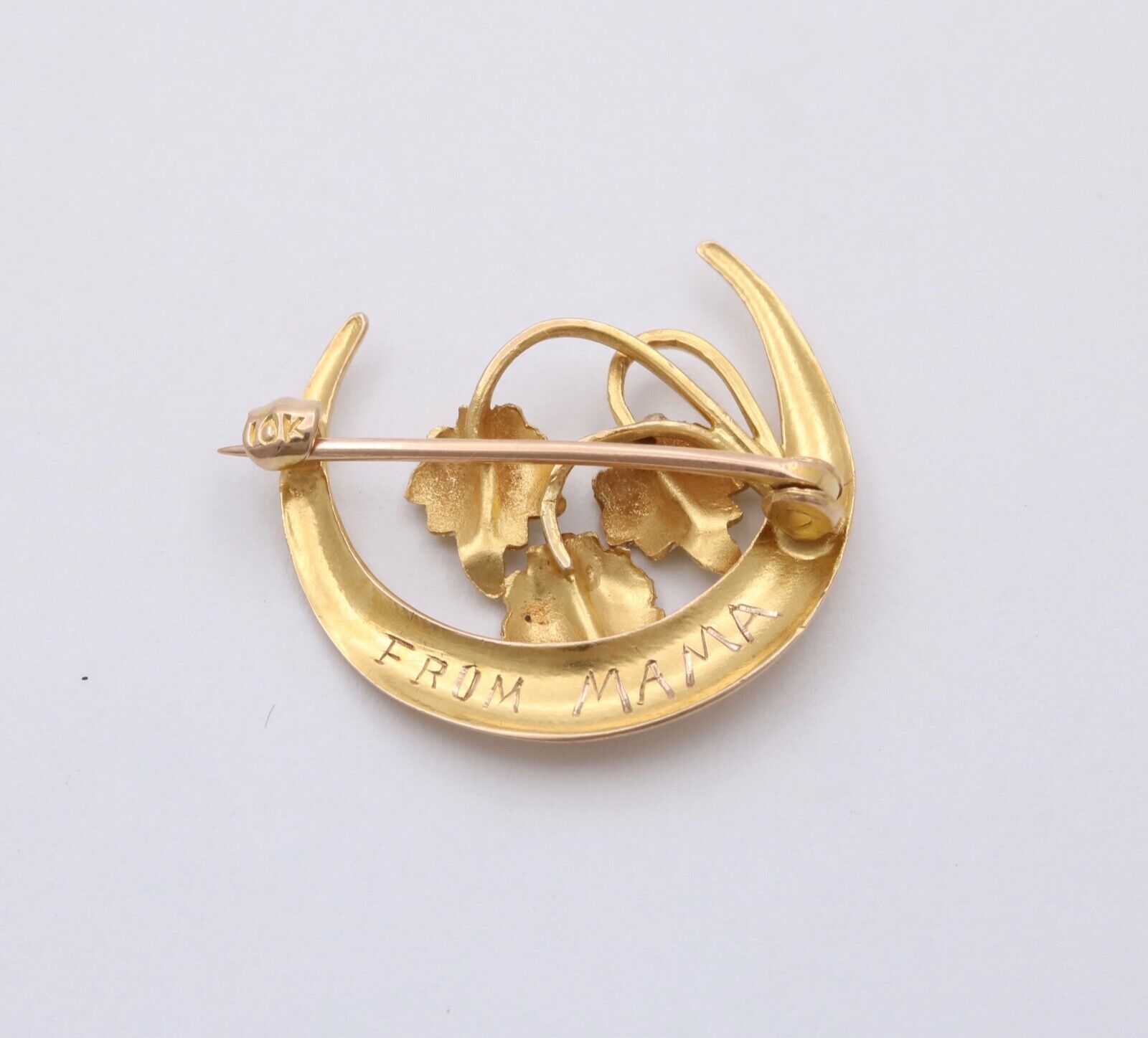Antique Art Nouveau 10K Gold Leaf & Crescent Moon Pin. Antique Brooch.