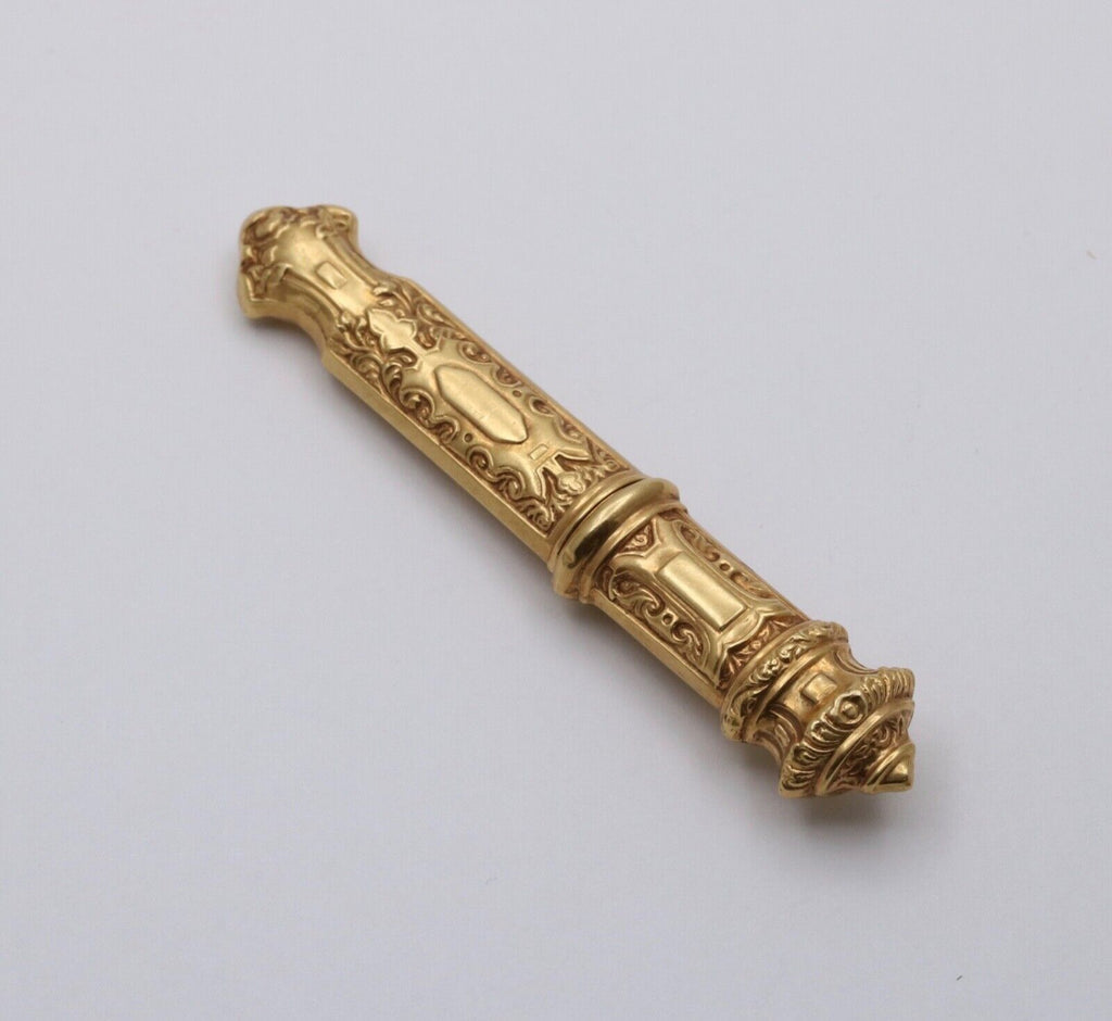 Victorian Repousse 18K Yellow Gold Needle Case
