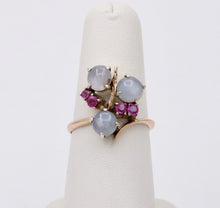 Load image into Gallery viewer, Vintage Retro 14K Star Sapphire And Ruby Bypass Ring
