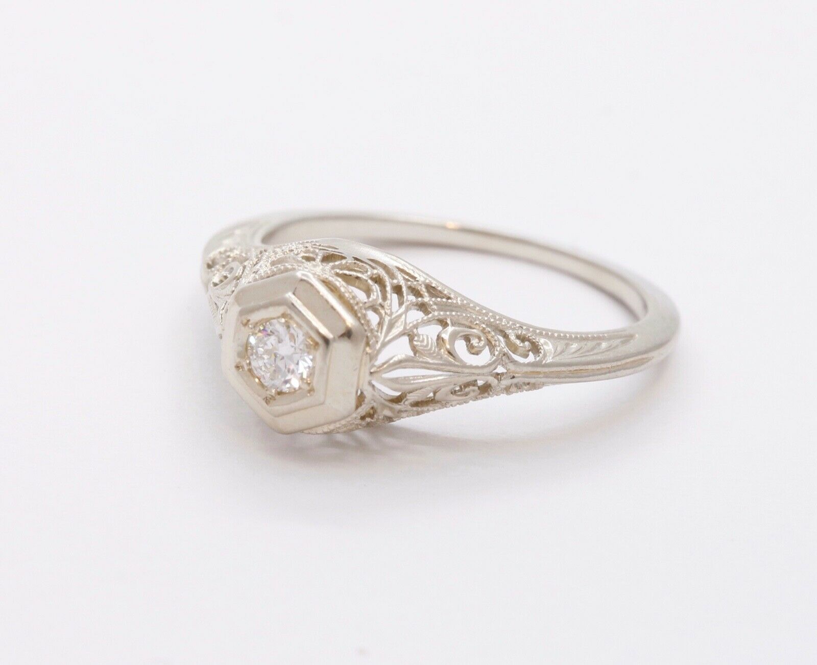 Art Deco Ladies Geometric Diamond 18K White Gold Ring