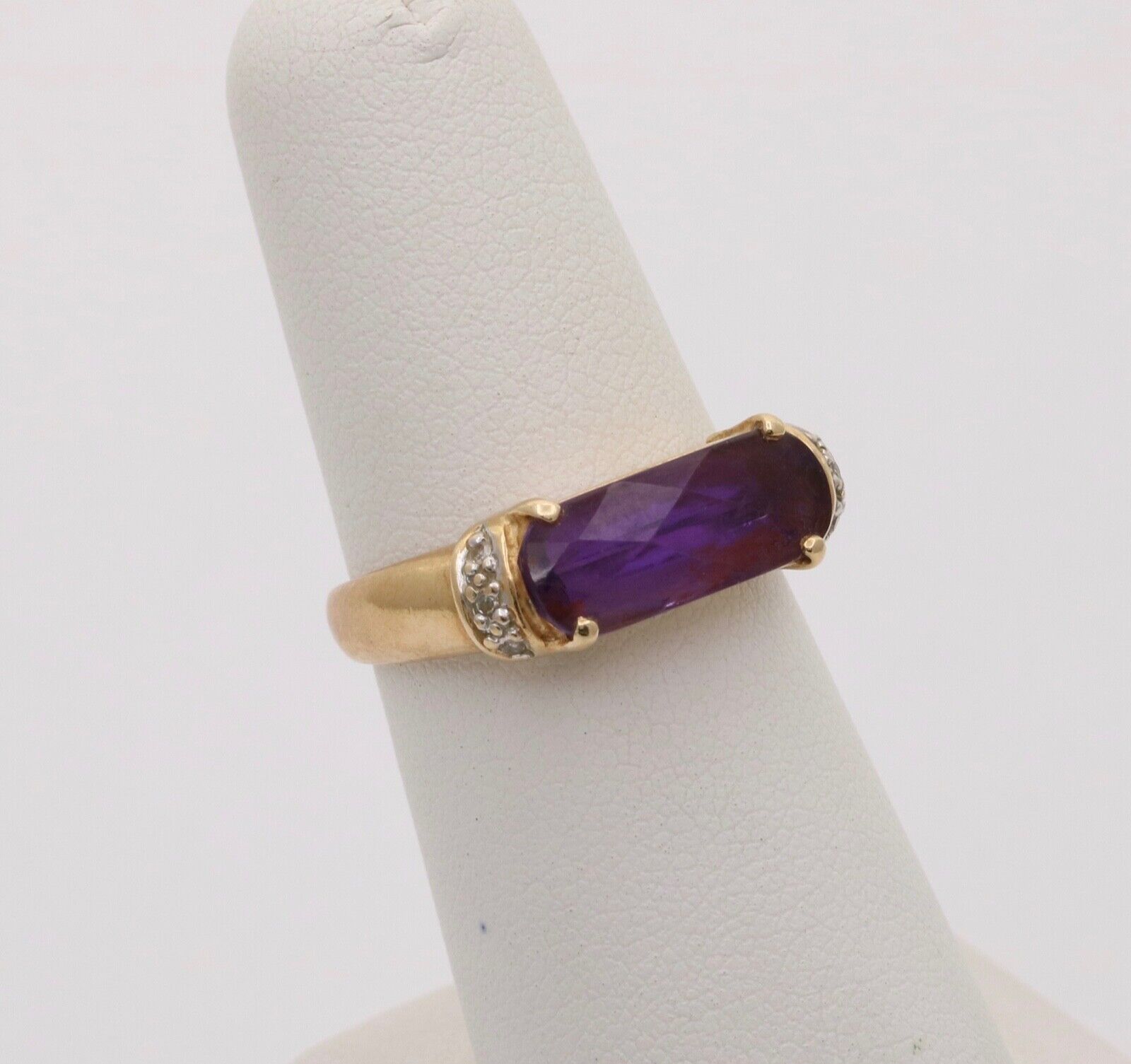 Vintage Amethyst Diamonds 14K Yellow White Gold Ring