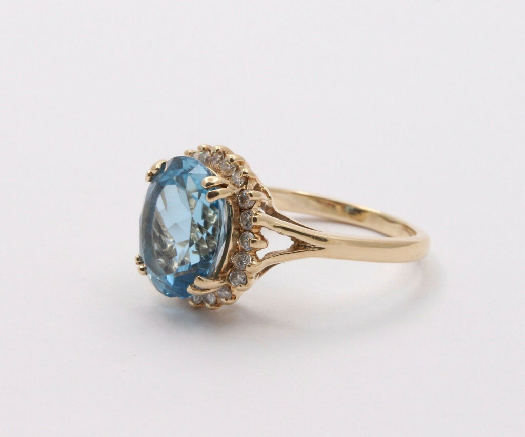 Vintage 14K Yellow Gold Blue Topaz Diamond Cocktail Ring