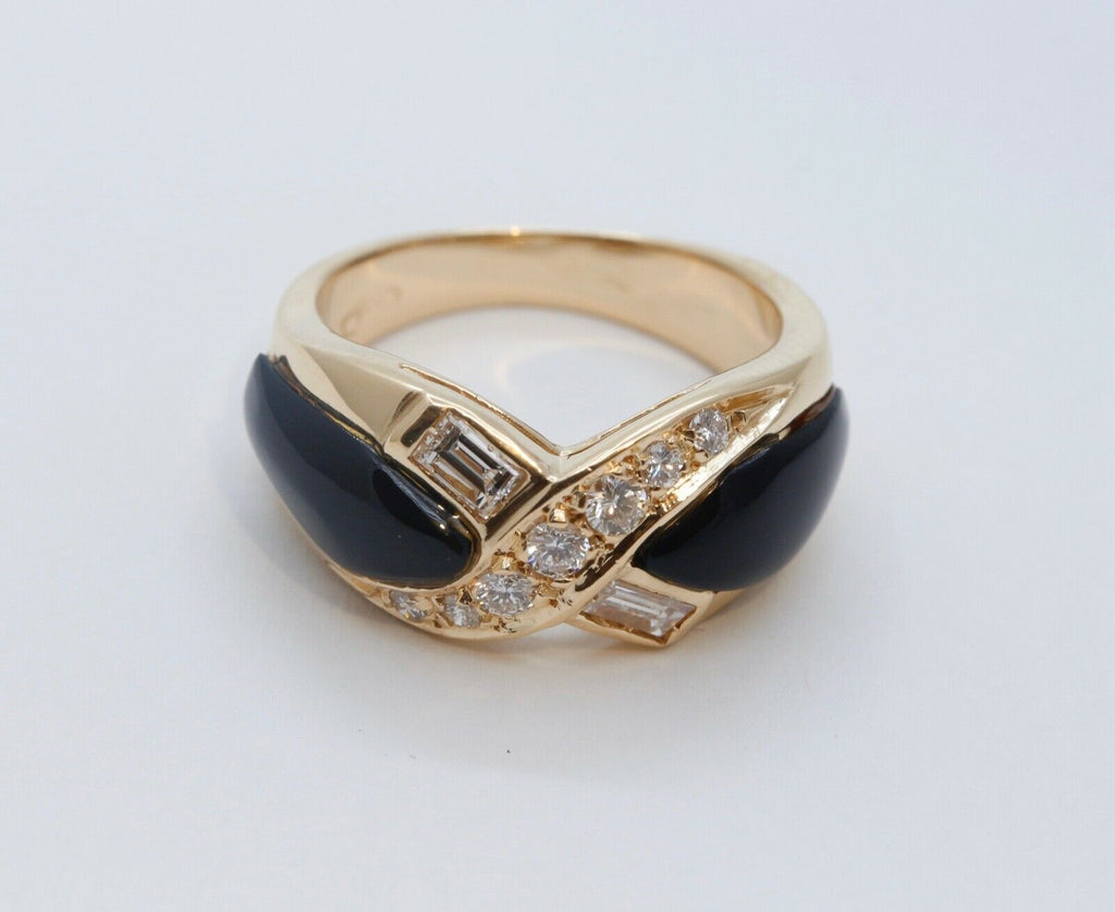 Vintage Diamonds Black Onyx 18K Yellow Gold Ring
