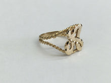 Load image into Gallery viewer, Vintage Ladies 14K Yellow Gold &quot;A&quot; Initial Ring
