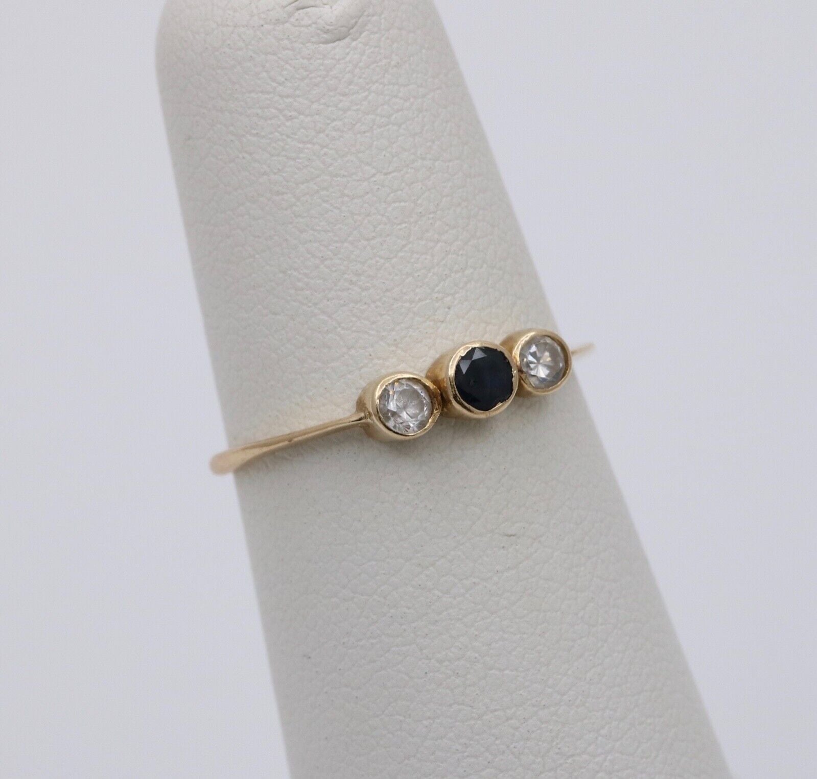 Vintage 14K Yellow Gold Three Stone Sapphire And Paste Ring. Band