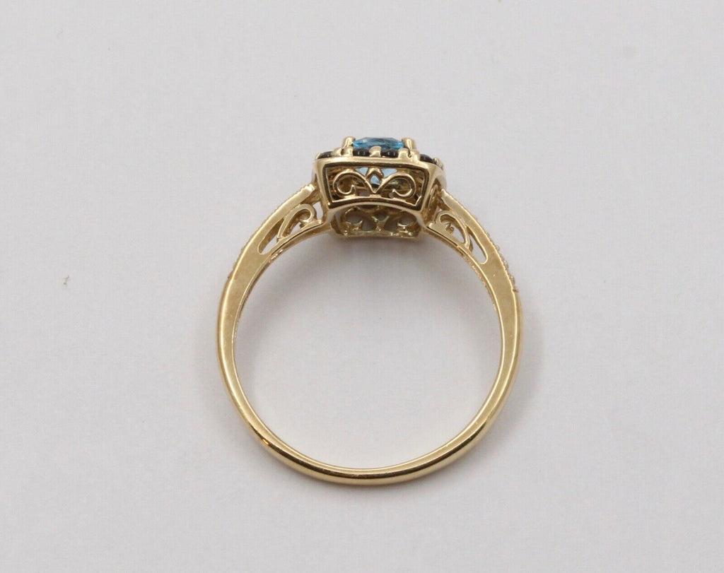 Vintage Stunning Blue Topaz Ring with Smokey Topaz Halo