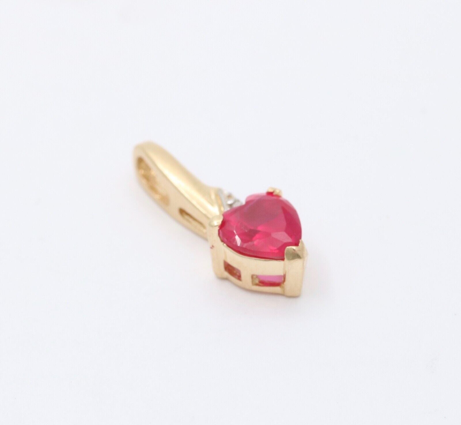 Vintage 10K Yellow Gold Heart Diamond Pendant