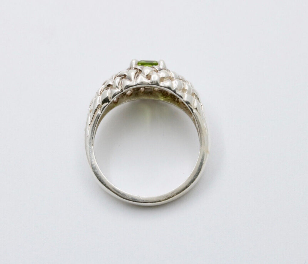 Vintage KABANA Peridot Sterling Silver Ring.