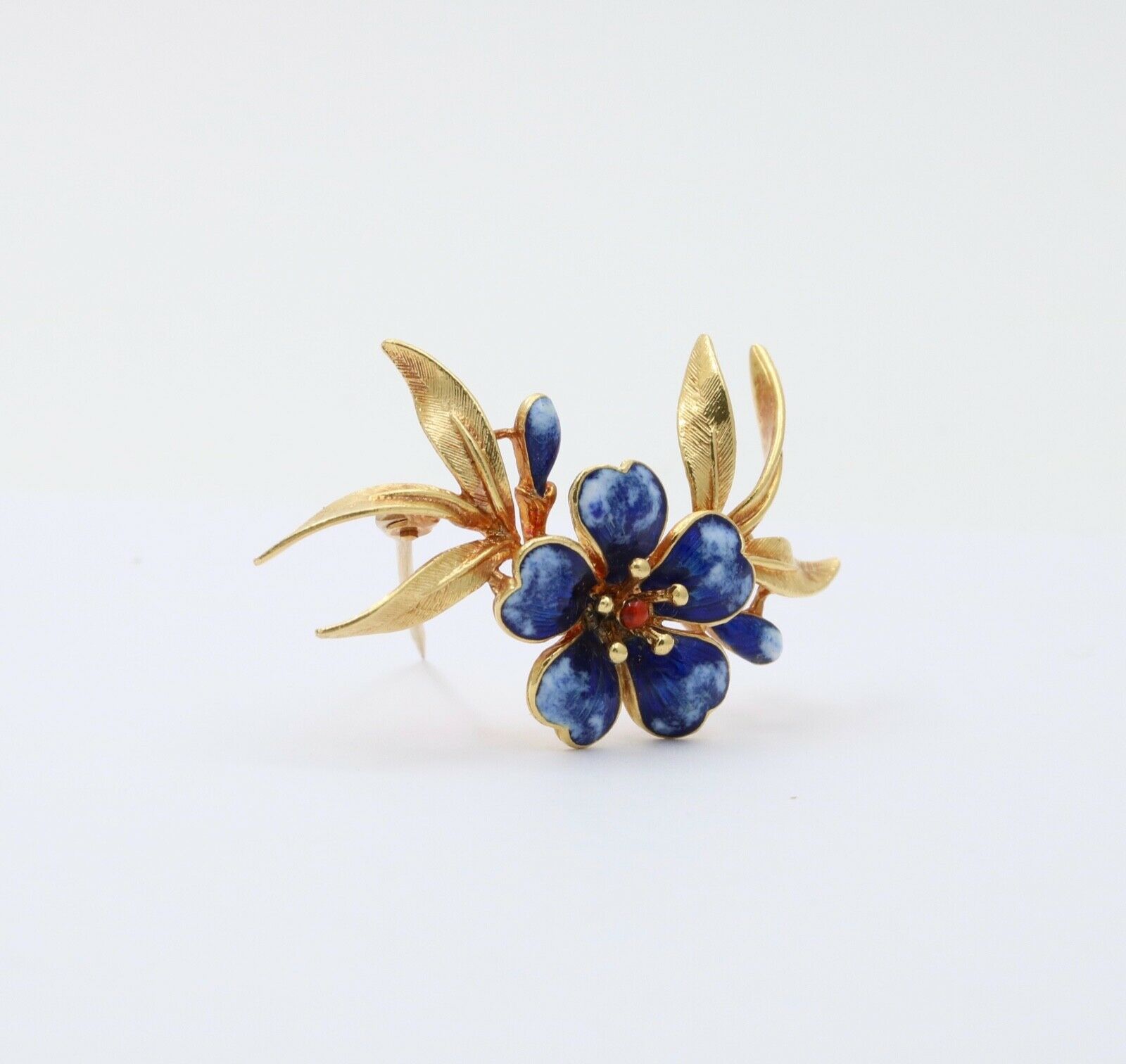 Vintage UNO A ERRE 18K Yellow Gold Blue Enamel Flower Brooch Pin Estate Jewelry