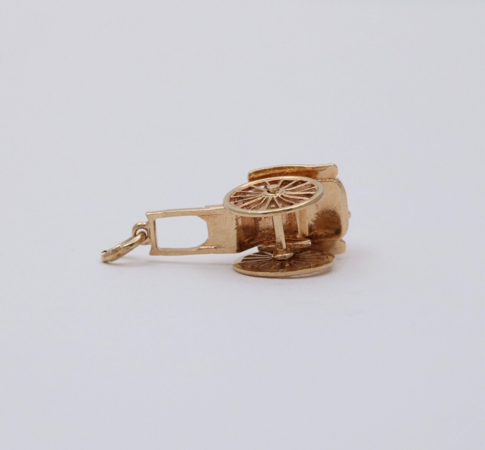 Vintage 14K Yellow Gold Chinese Rickshaw Charm Pendant