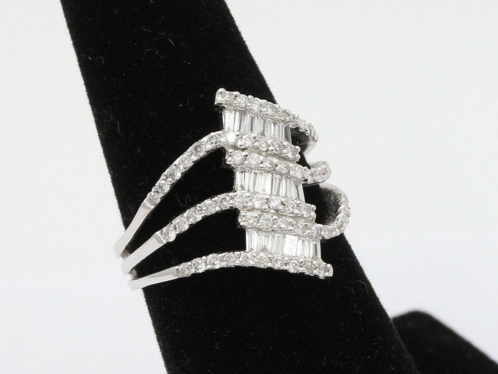 Vintage 18K White Gold Diamond Knuckle Ring