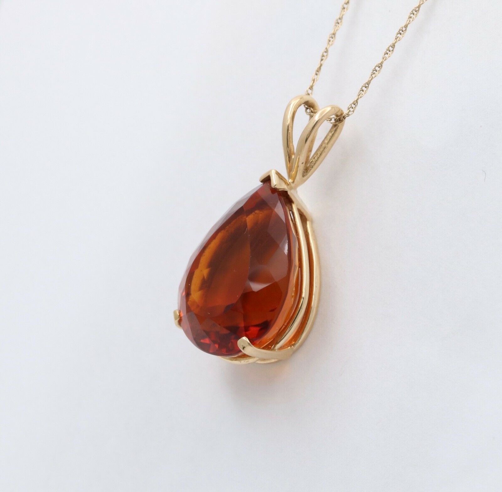 Vintage Madeira Citrine 14K Yellow Gold Pendant