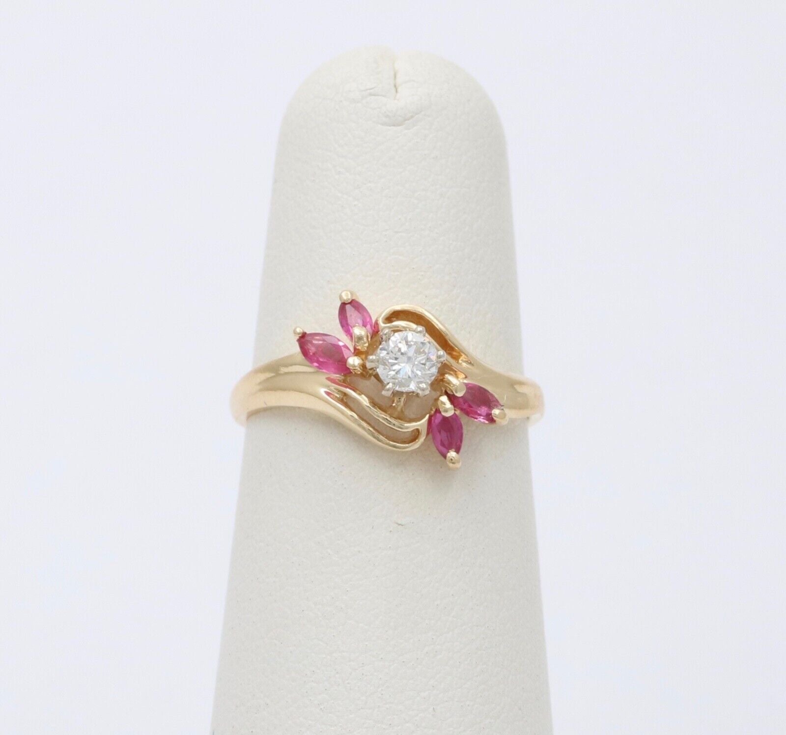 Vintage Retro 1930”s 14K Rose Gold Diamond & Ruby Ring Band.