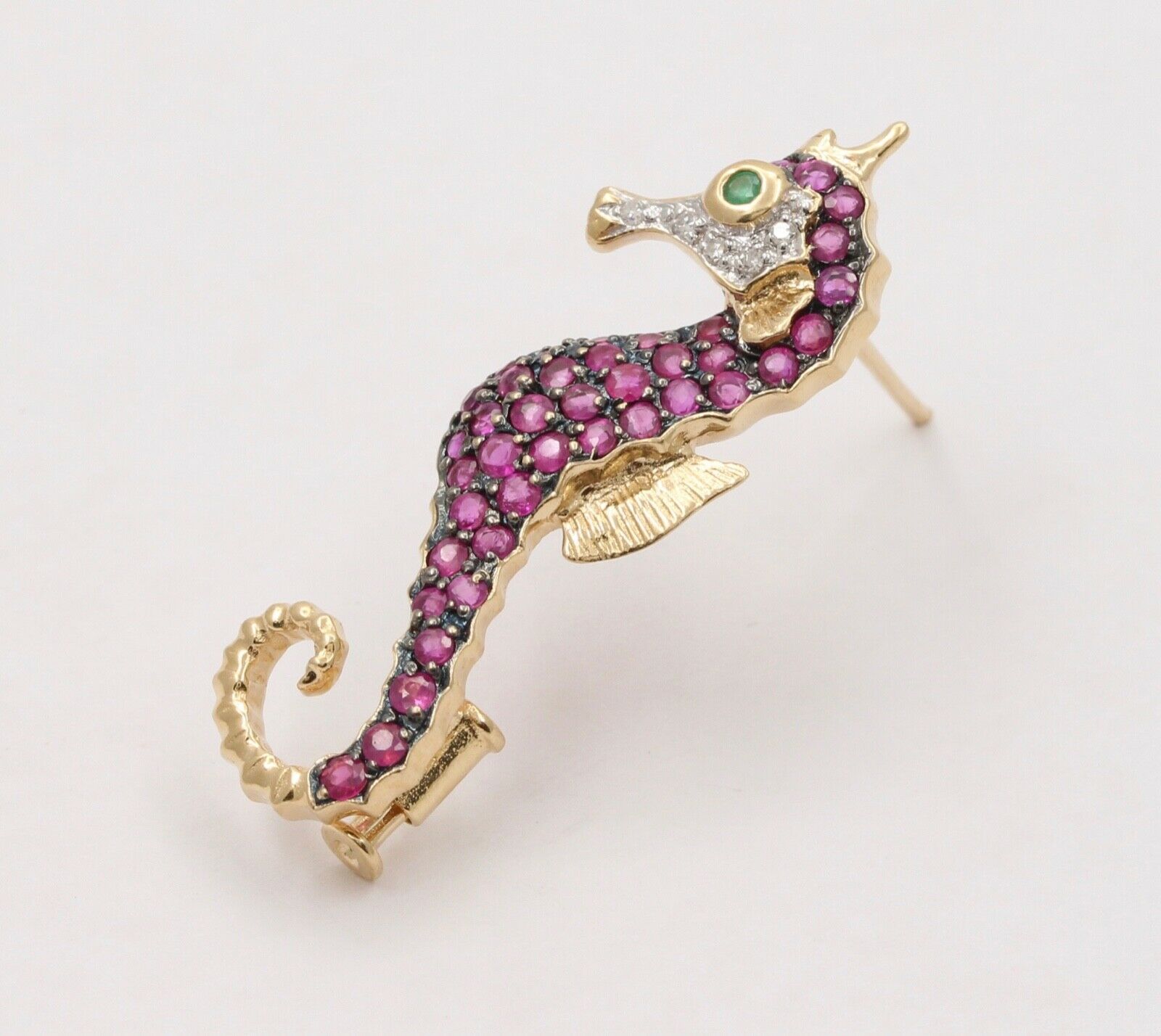 Lovely Vintage Seahorse Rubies Diamonds Emerald 14K Yellow White Gold Brooch Pin