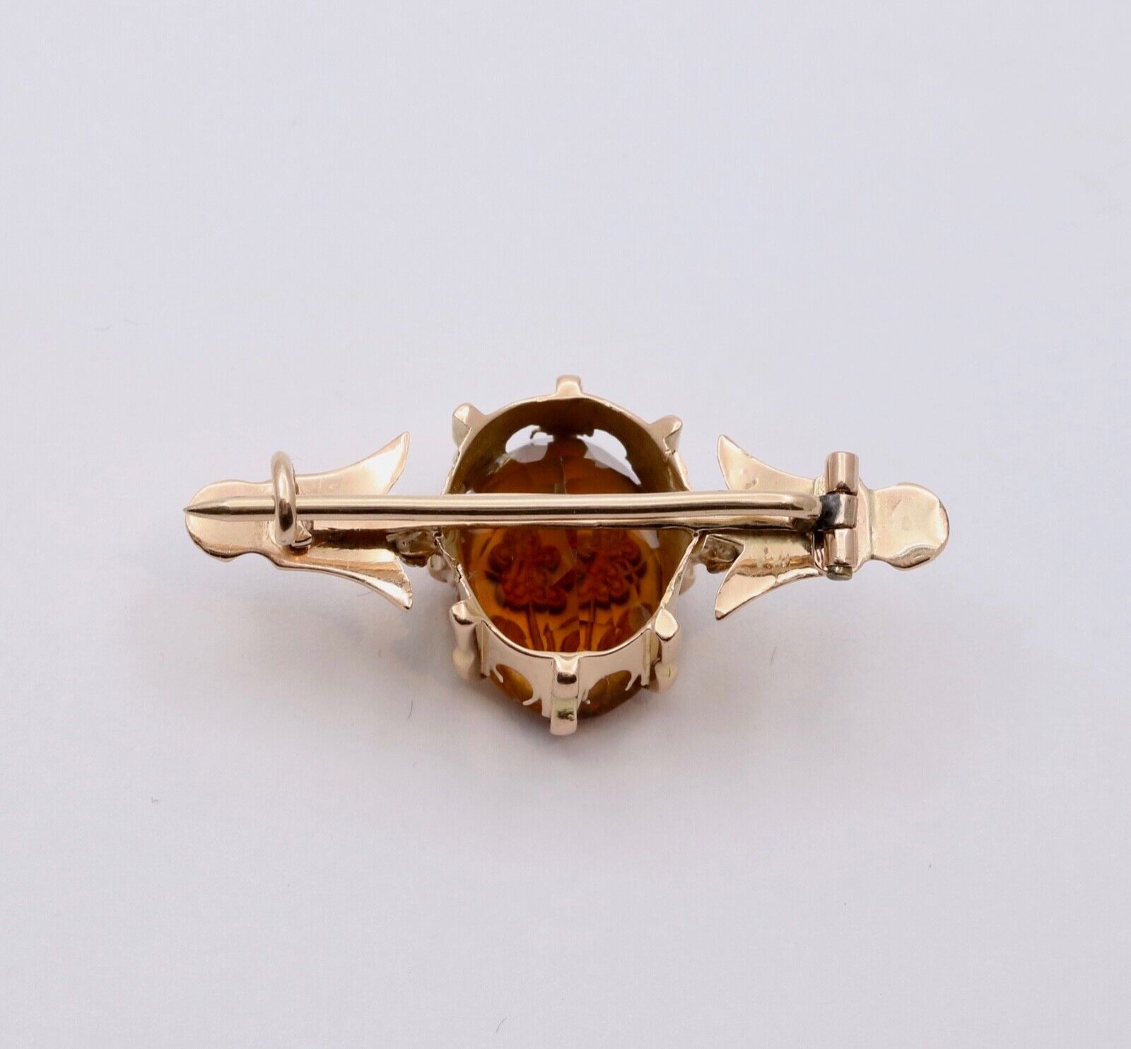 Antique Victorian 14K Yellow Gold Citrine flower Bar Pin.