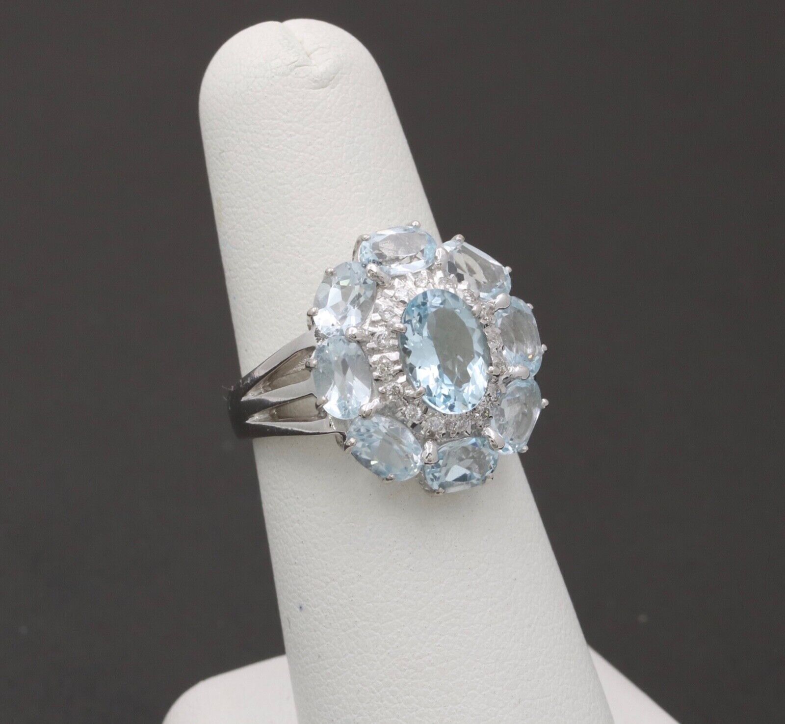 Vintage 18K White Gold Aquamarine and Diamond Ring