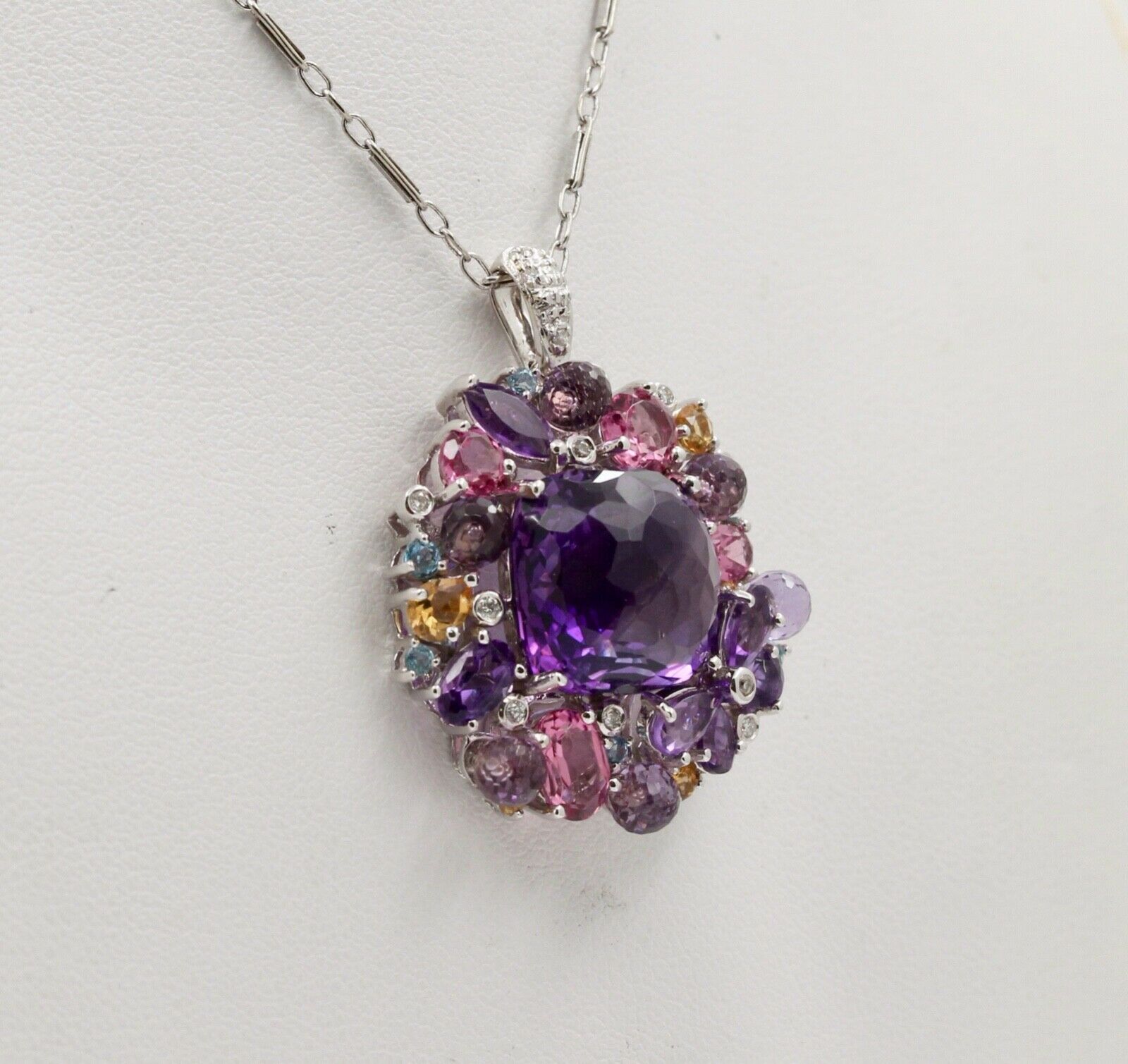 Vintage 18K White Gold Huge Amethyst Quartz Party Necklace