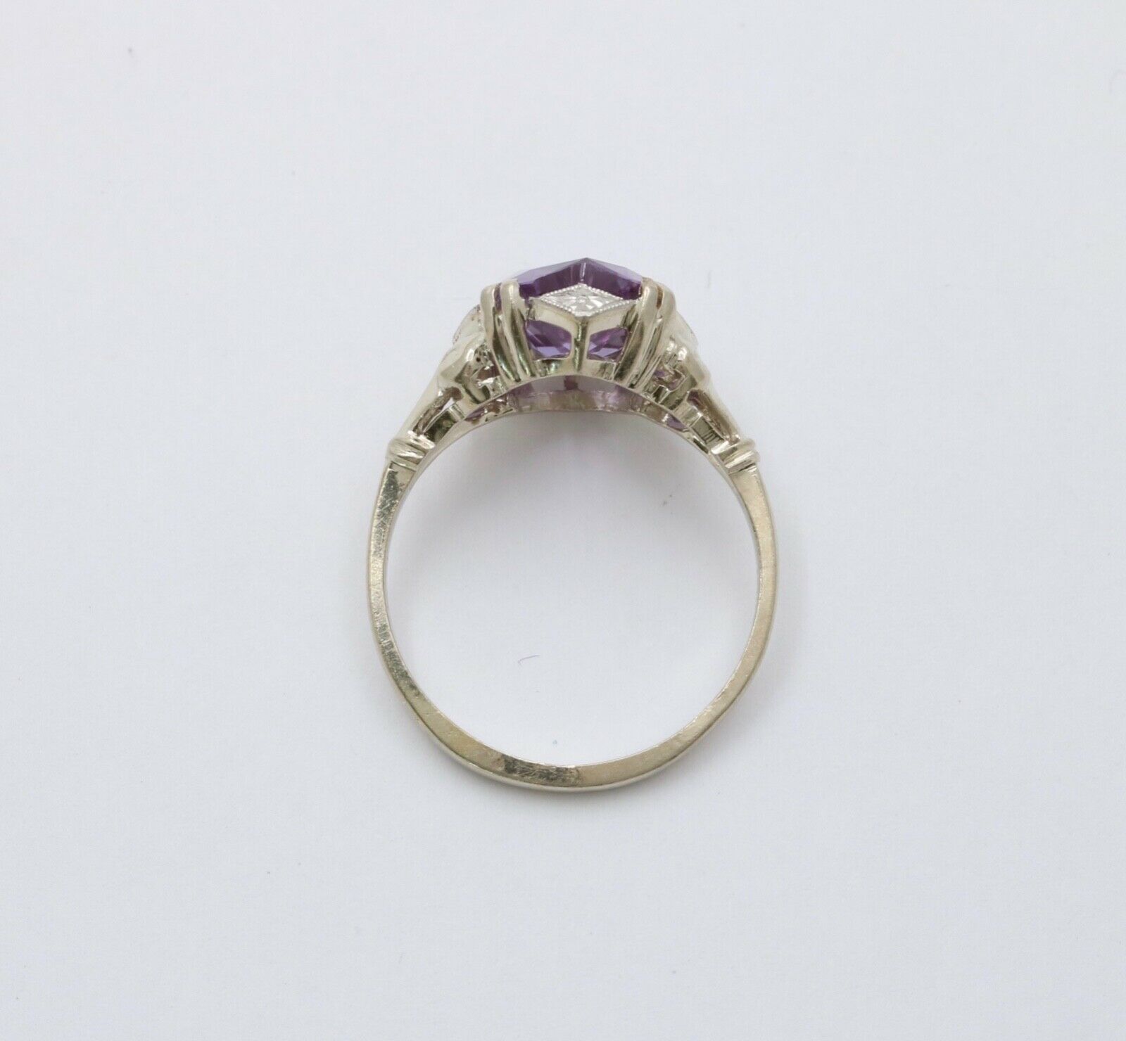 Art Deco Amethyst 14K White Gold Ring